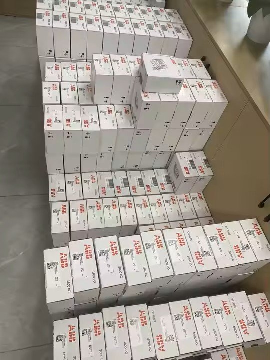 A-BBOriginal Factory-Sealed PHARPSFAN03000 MPS III Fan System Monitoring and Cooling for PAC & DEDICATED PLC Controllers