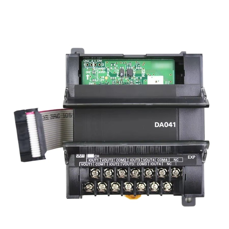 New Original CP1W-DA041 cp1wda041 PLC Programming Controller Warehouse Stock
