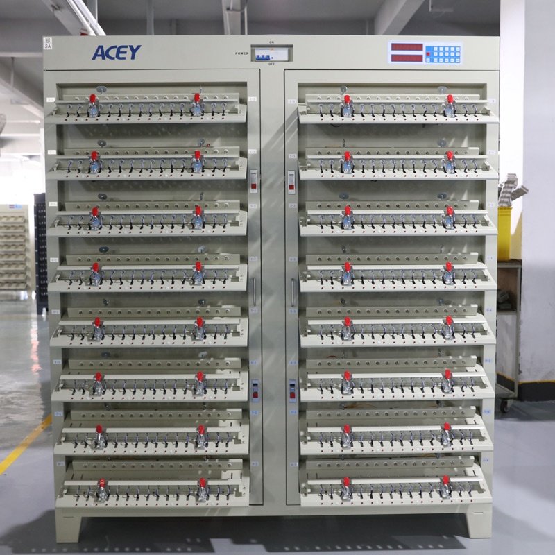 256/512 Channels 5V 3A 6A 18650 Li ion Battery Cell Capacity Grading Machine Charge Discharge Tester For Cylinder Battery