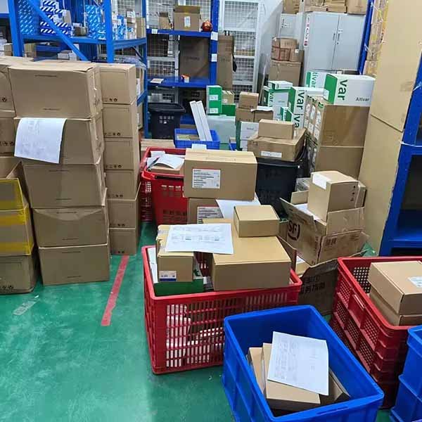 Brand New Original Sealed Compact PLC and PAC Logic Controller 24V DC TM258LD42DT