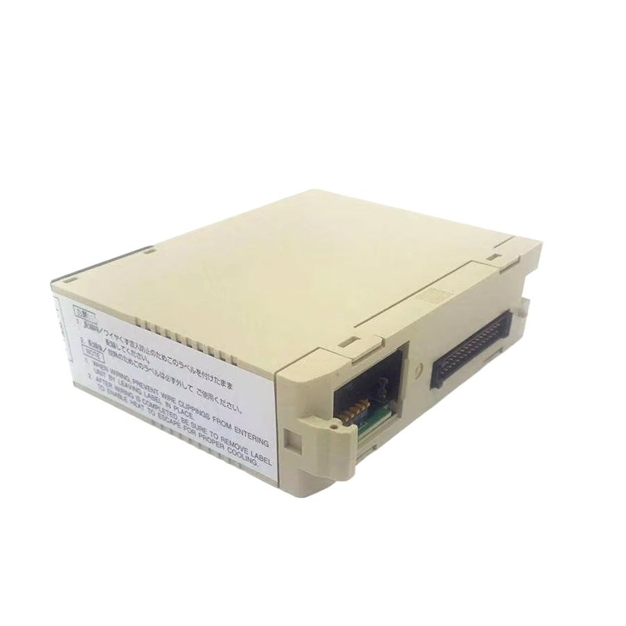 Original New C200H PLC Programmable Logic Controller C200HMD215 C200H-MD215
