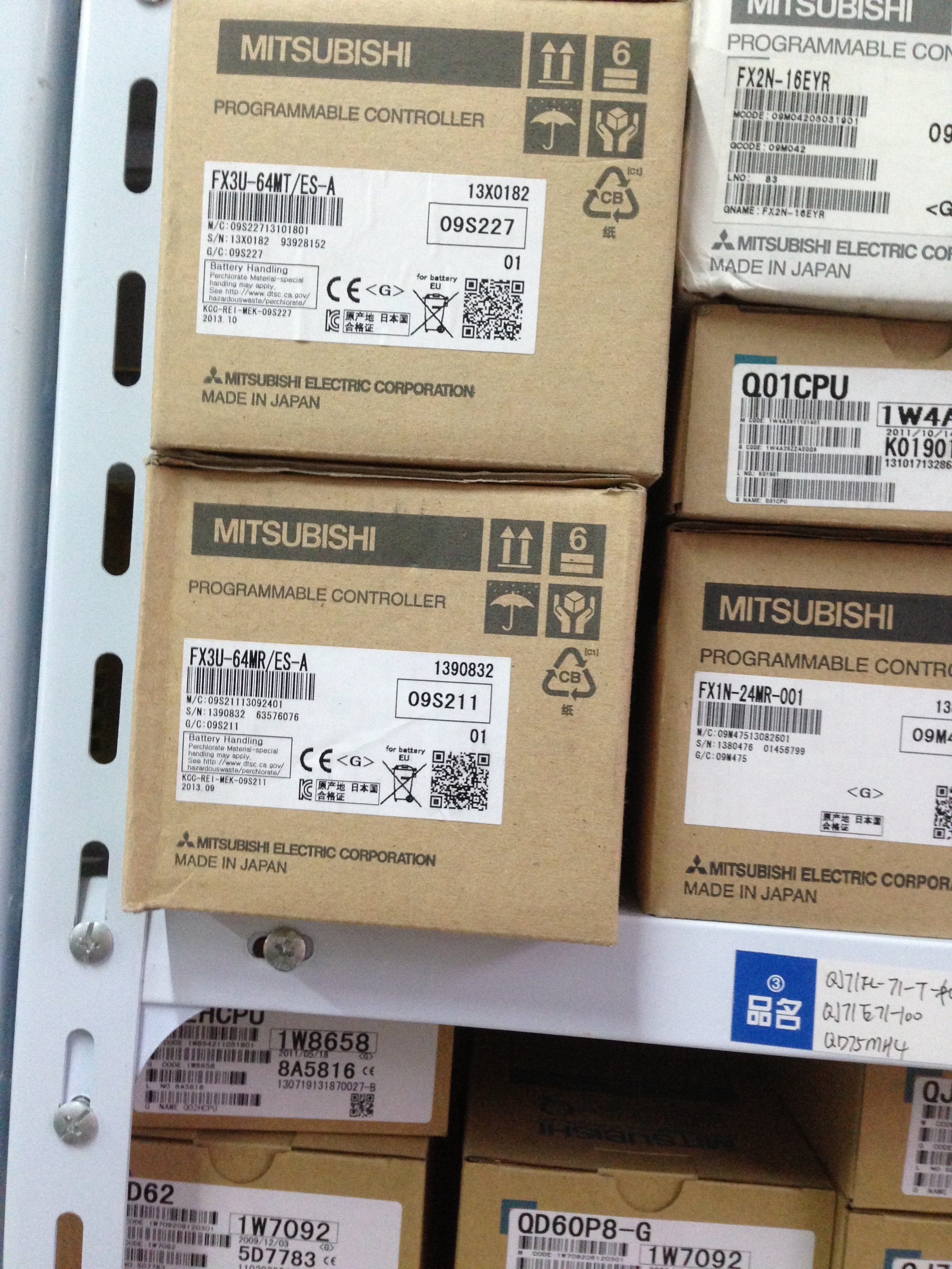 FX3U-14MR/14MT Industrial Control PLC & PAC Dedicated Controllers with DC Relay Module Base Programmable Logic Controller