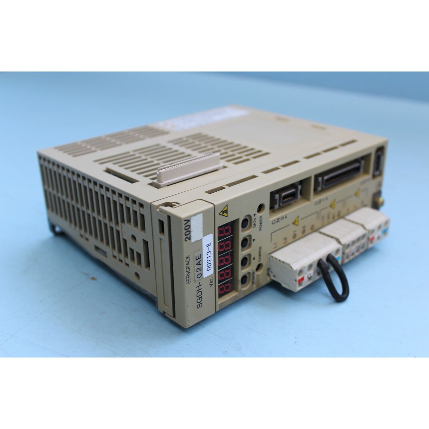 Brand New SGDH-02AEY213 Servo Driver for PLC PAC & Dedicated Controllers