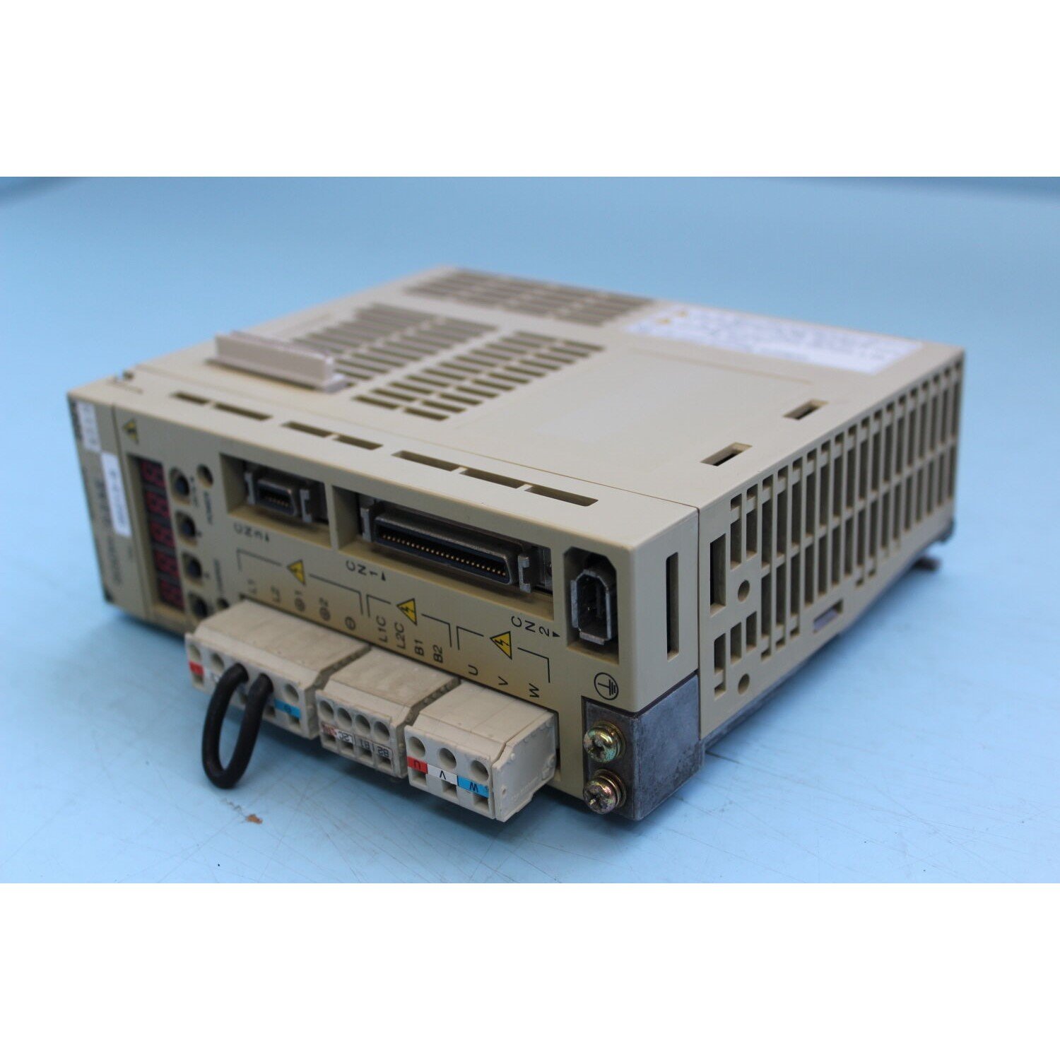 Brand New SGDH-02AEY213 Servo Driver for PLC PAC & Dedicated Controllers