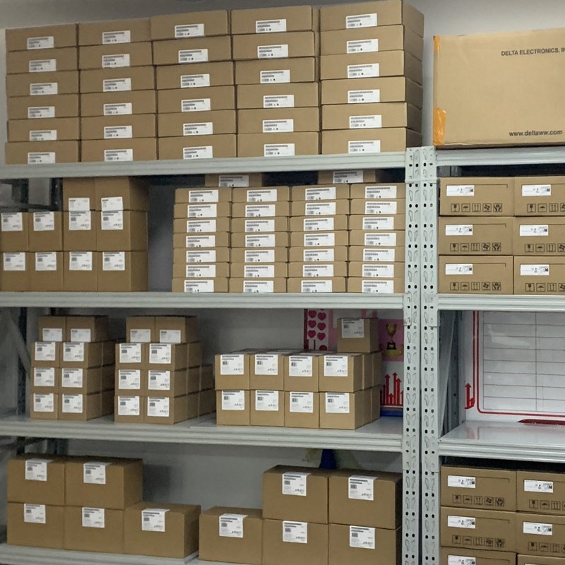 Gold Seller 6ES7288-2QT16-0AA0 S7-200 Series PLC Controller New Original Warehouse Stock