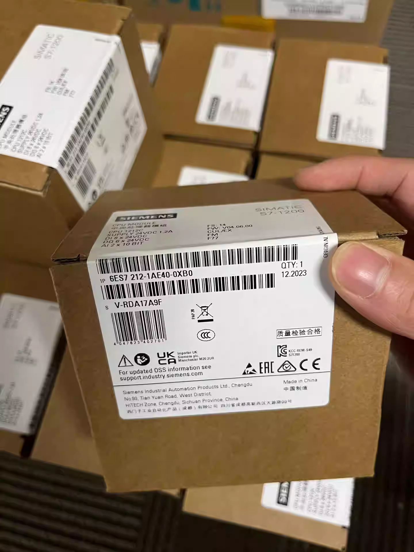 Original Siemens S7 1200 S7-1200 PLC Compact CPU 1214C 1212C 1211C CPU 1215C PLC Programmable Controller
