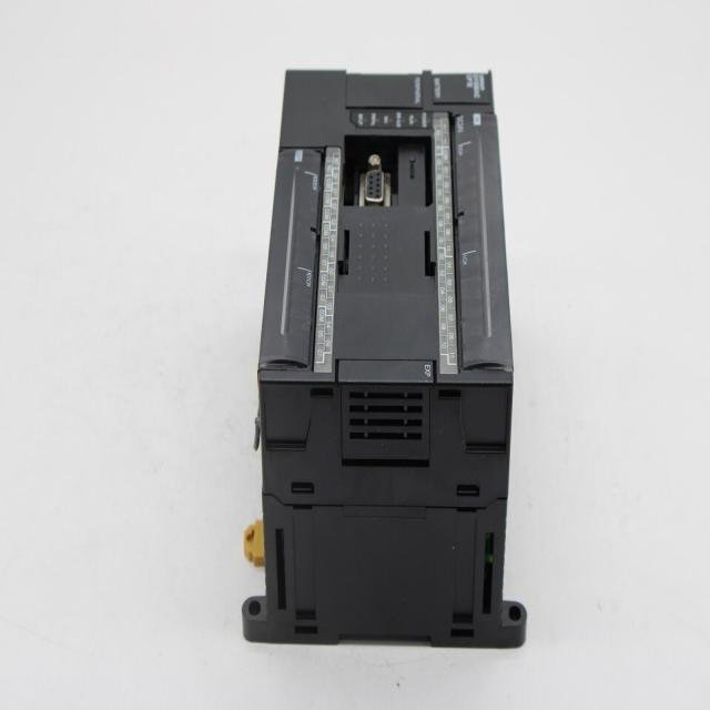 High Quality PLC CP1E-N40DR-D Programmable Controller
