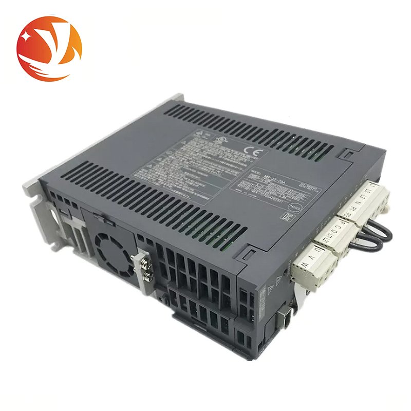 High quality Industrial automation plc pac dedicated controllers with MR-J3-70A plc logic programming controller