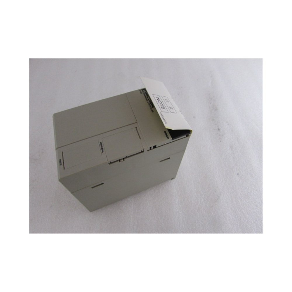 CPM2C-8ER plc controller Compact PLC series A versatile controller In stock