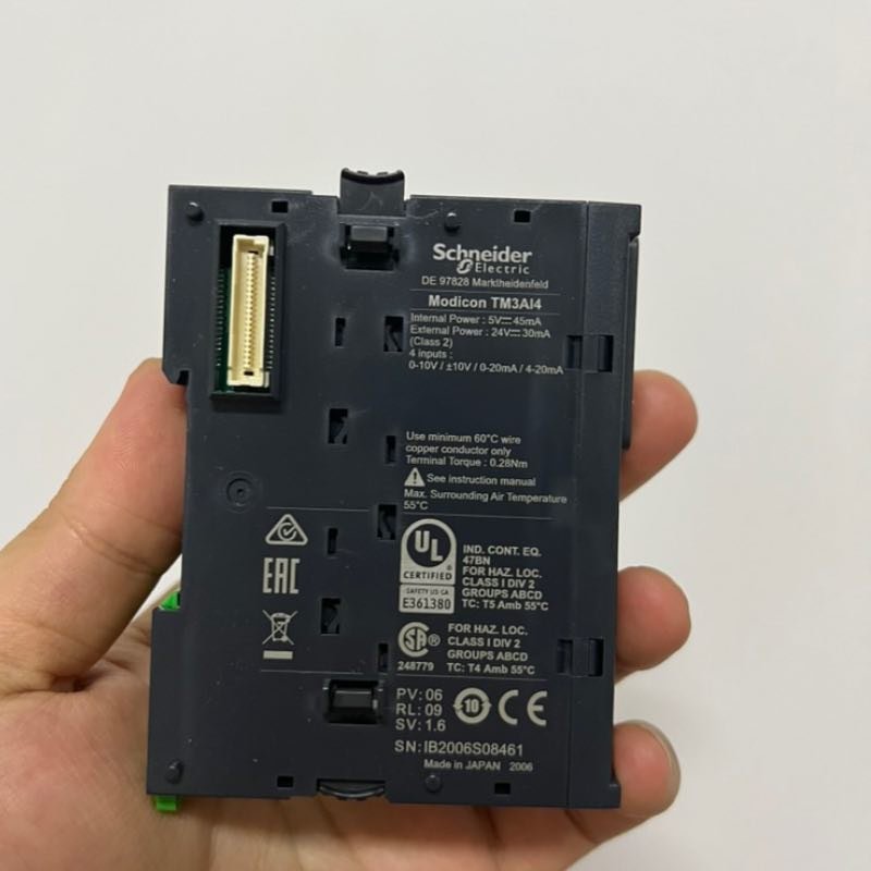 TM3AI4 TM3 module - 4 analog inputs brand new original spot plc programming controller wireless industrial plc controller