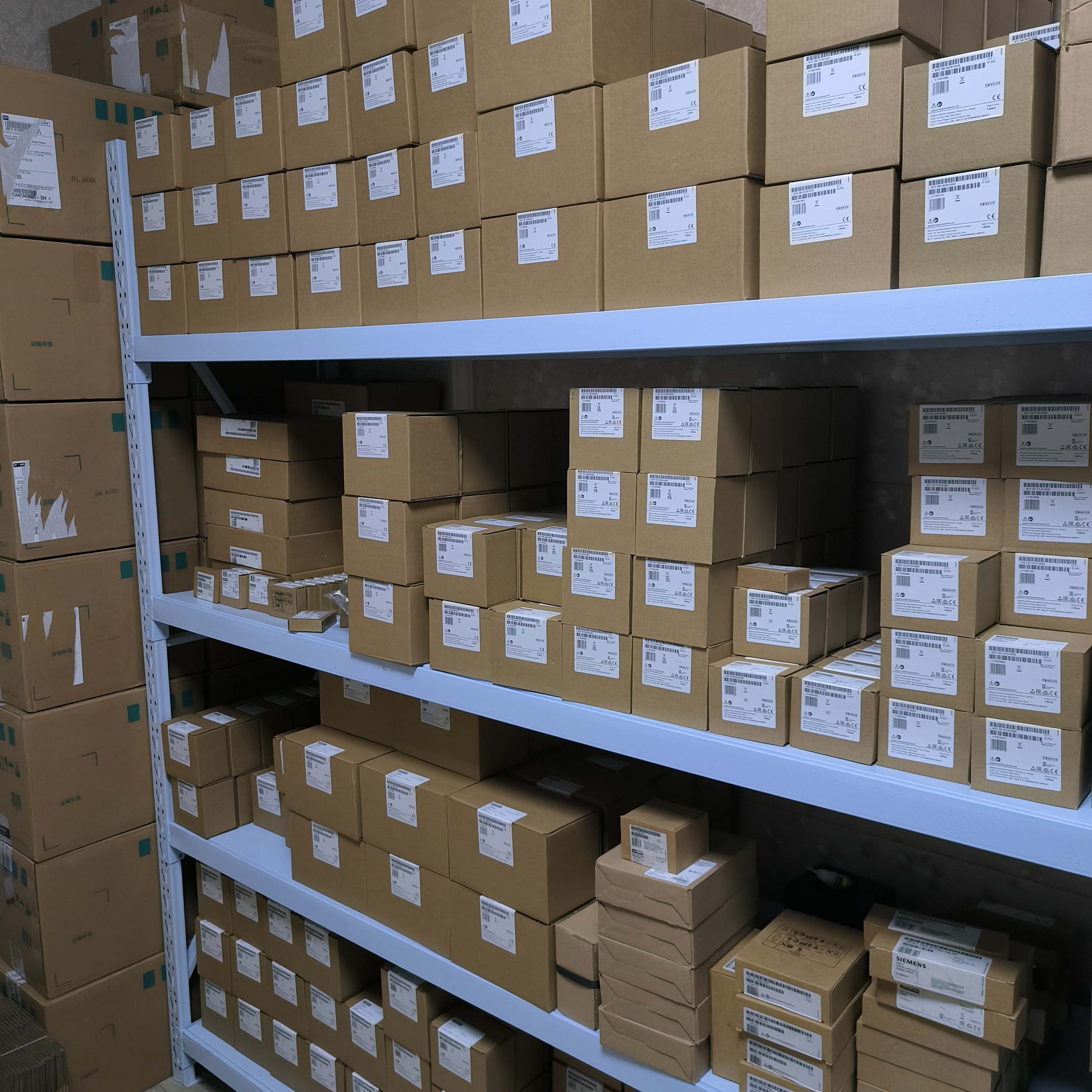 New Original DOP-107BV Dop107bv PLC HMI Screen Display Control Touch Screen Stock In Warehouse