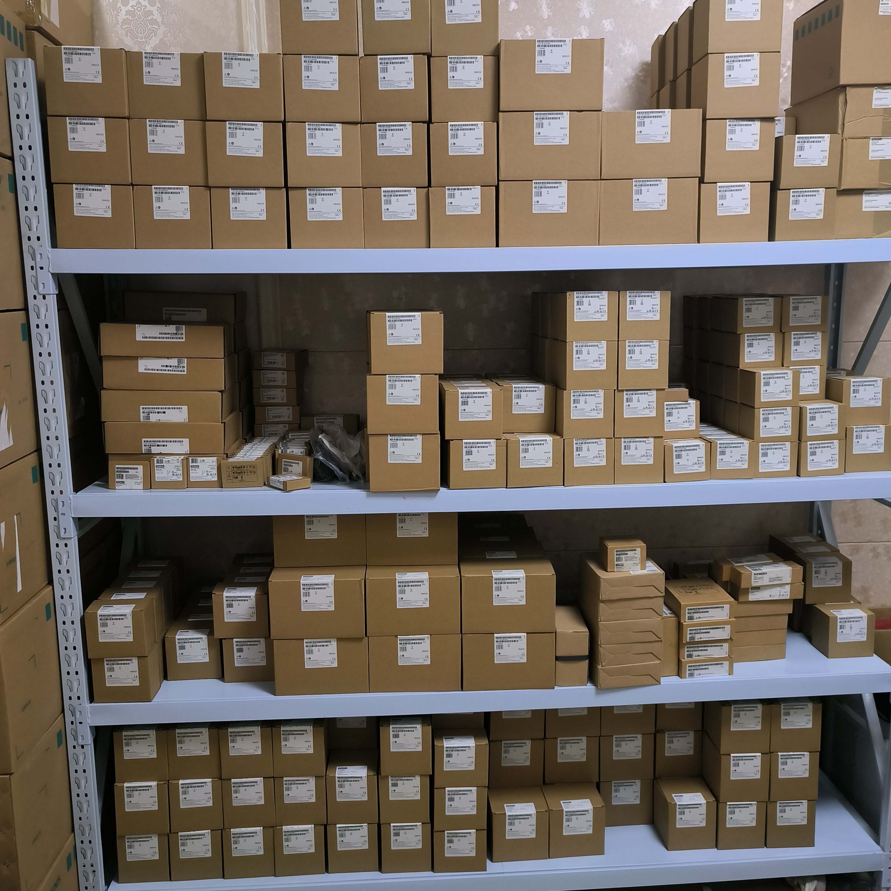 New Original DOP-107BV Dop107bv PLC HMI Screen Display Control Touch Screen Stock In Warehouse