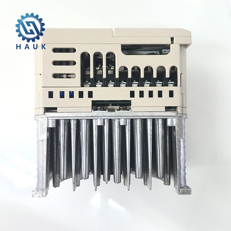 Yaskawa CIMR-VB4A0011BBA Brand Original V1000 Multifunctional Compact Inverter PLC Industrial Electric Inverter Module