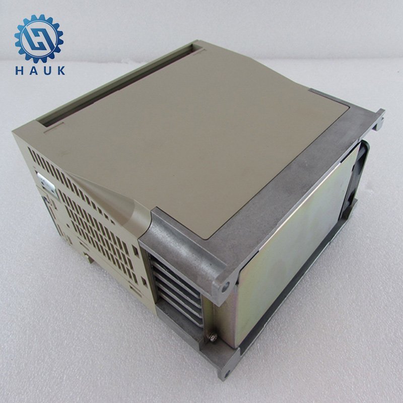 Yaskawa SGD7S-200A30B202 New Original PLC Controller Module PLC Logic Programming Automation System Controller