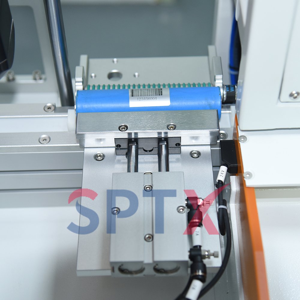 5 Channel Cylindrical Battery Cell Auto Sorting Lithium Machine 33140 32140 IR Voltage Tester Sorting Machine