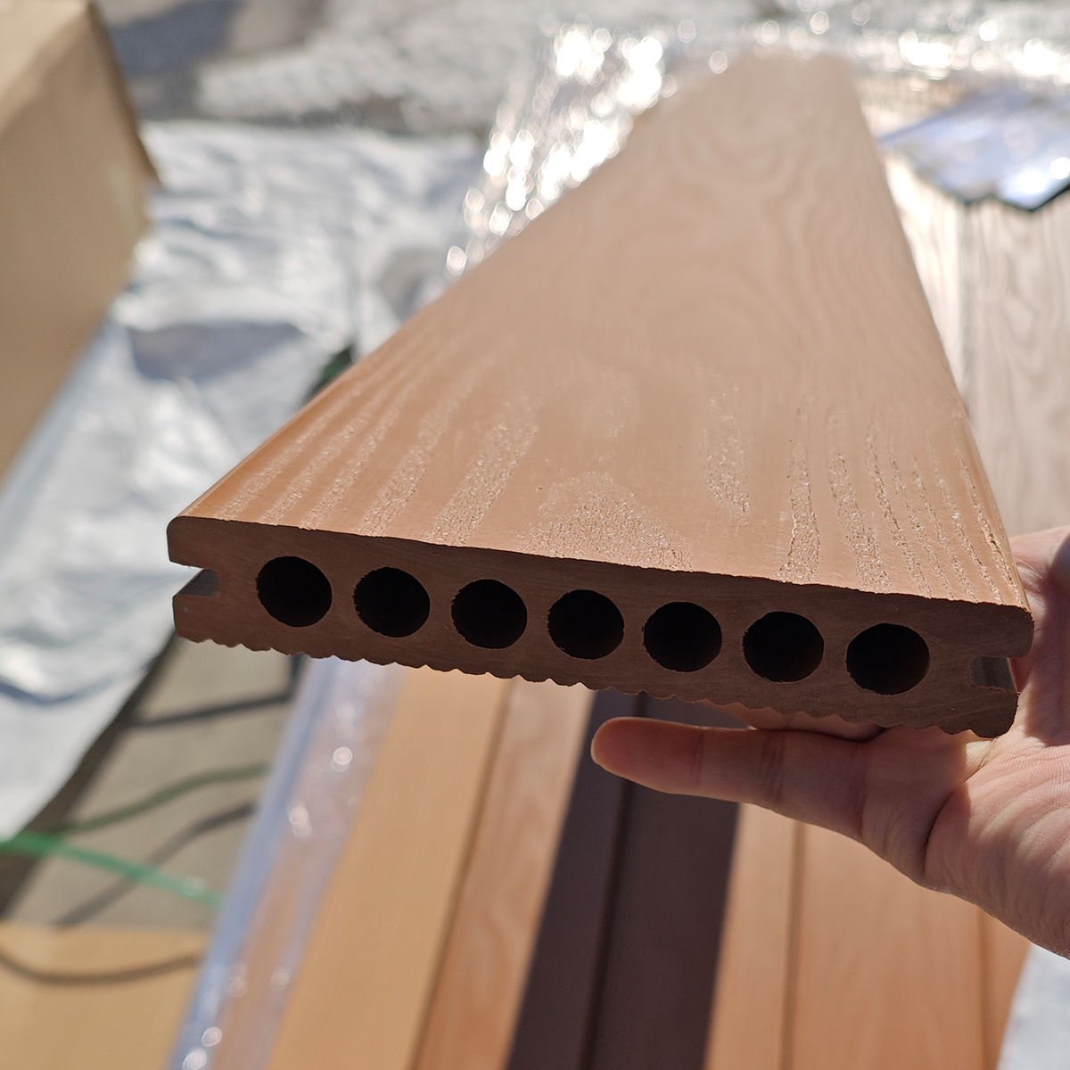 135*22.5mm Weather Resistant Water Proof Long Lasting Wood Plastic Deck Composite PE Decking Boards Flooring For Outdoor Patio