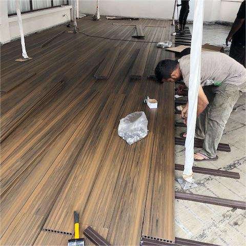 135*22.5mm Weather Resistant Water Proof Long Lasting Wood Plastic Deck Composite PE Decking Boards Flooring For Outdoor Patio