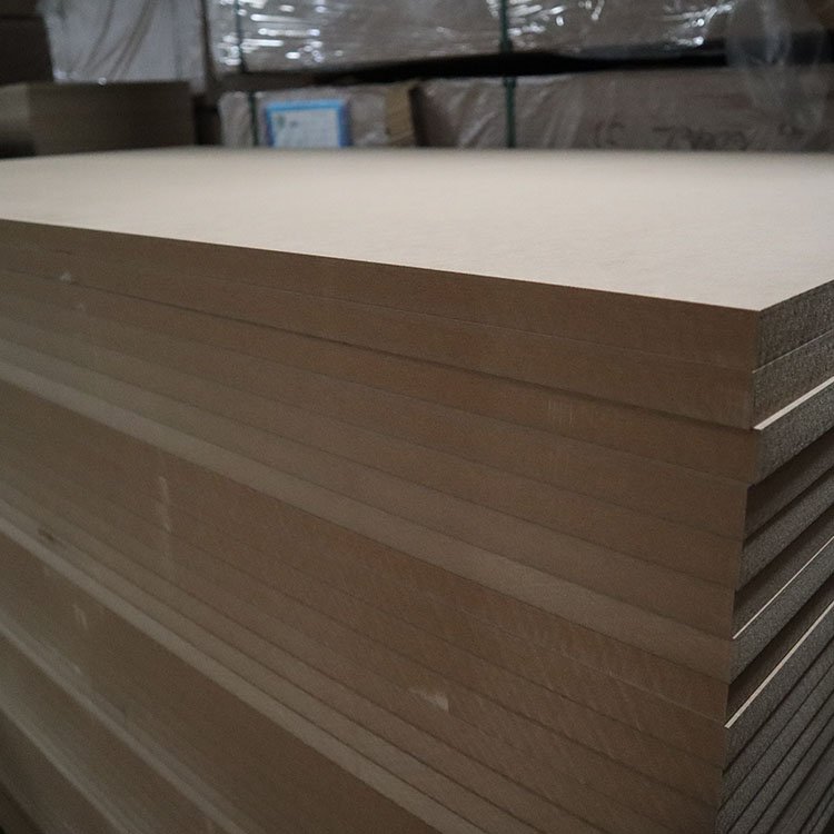 High Quality UV MDF High Gloss MDF Board Melamine MDF 15mm 18mm
