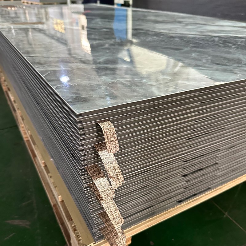 Factory Hot-sale Waterproof Wood Plastic wood veneer Carbon crystal plate bamboo fiber board Composite mirror Wall Panel