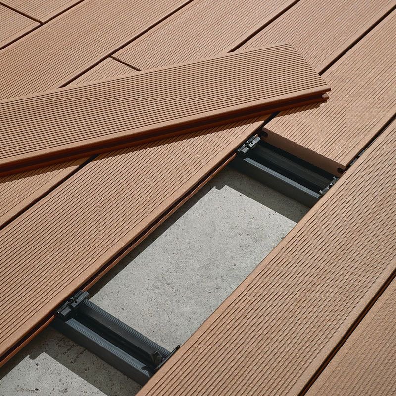 China Outdoor PVC Co-extrusion Wood Plastic Composite Decking Floor Board UV Resistance Wood alternatives WPC Decking Tiles