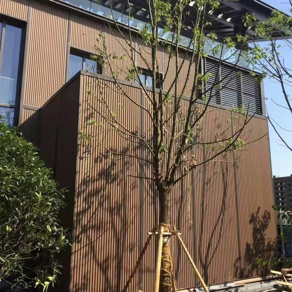China Revestimiento de pared wpc, WPC wall panel exterior, 3d wood grain WPC panel for house outdoor wall decoration