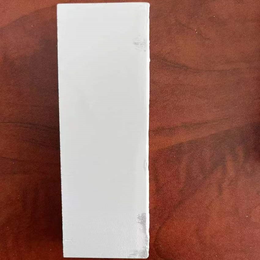High Quality Wholesale Price Solid Wood White Primed Pine Wood Base Wood Moulding Skirting Board For Buildings