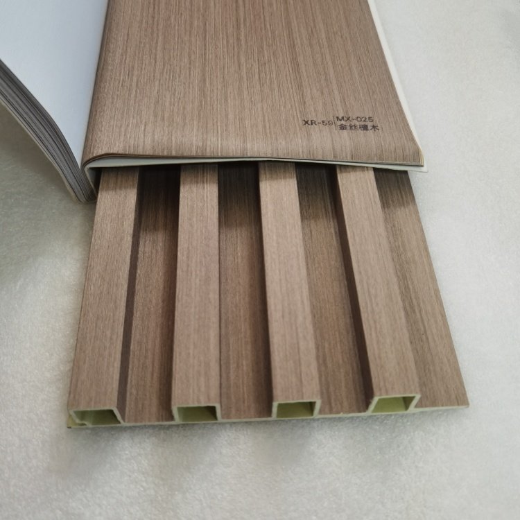 Interior Wood Plastic Composite WPC Panneau Decoration Mural en PVC 3D Fluted Wall Cladding Panel Board