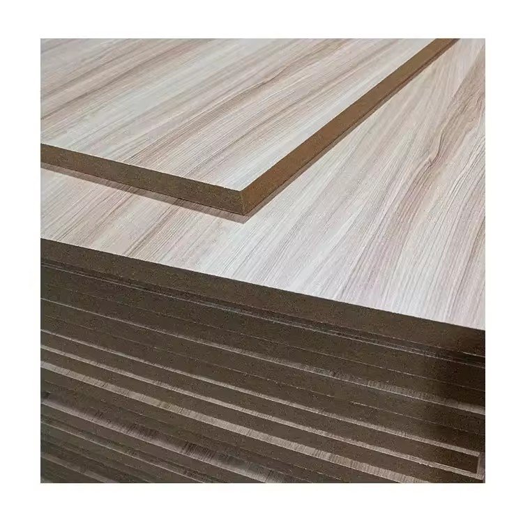 Manufacturer High Glossy 18mm HDF Board Melamine UV Plywood for Home Furniture