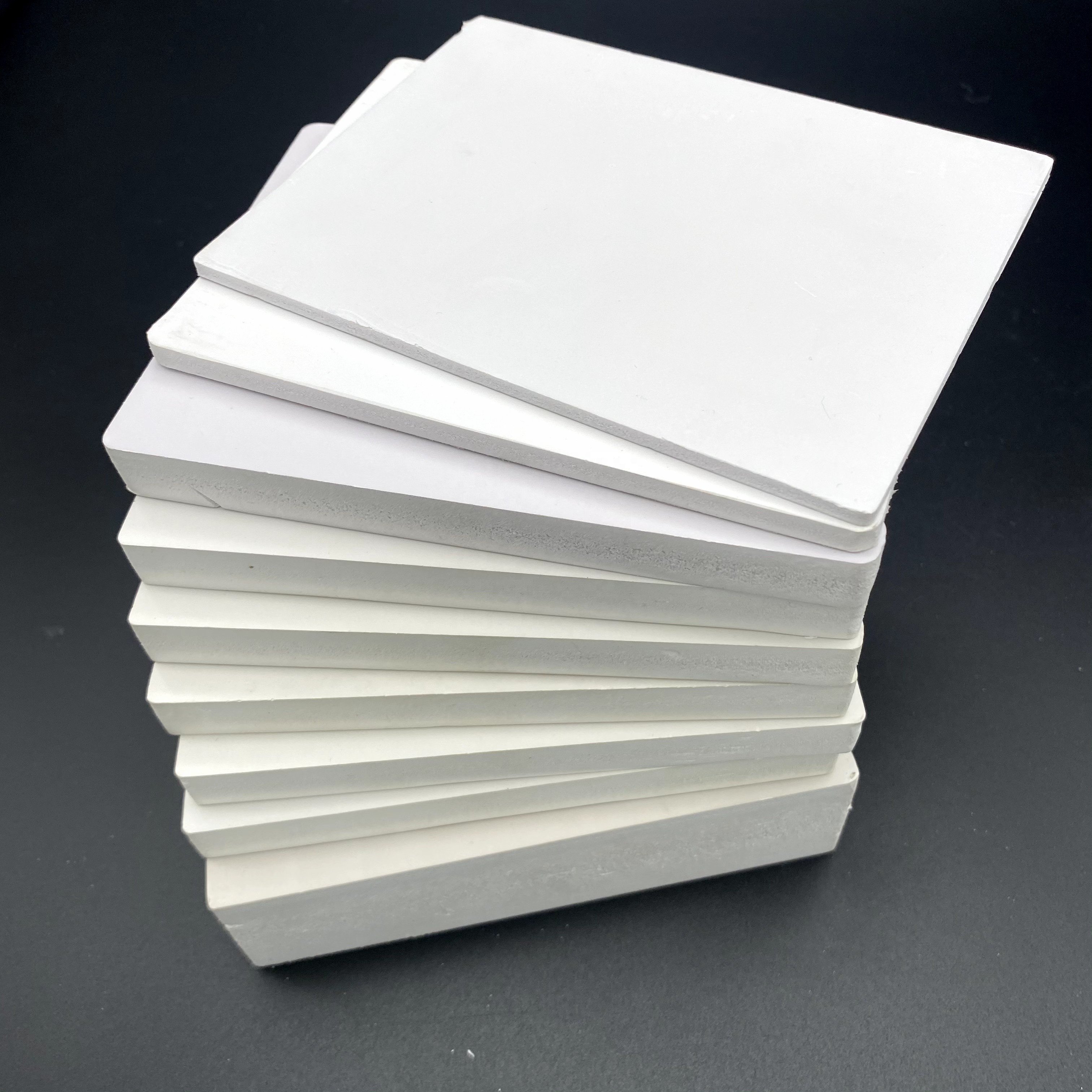 China PVC foam board 16mm 18mm 1220x2440mm PVC foam board white manufacturers