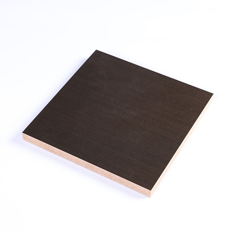 Moisture Resistant 18mm White Melamine Faced MDF Panel 4x8 Laminated Board for Furniture