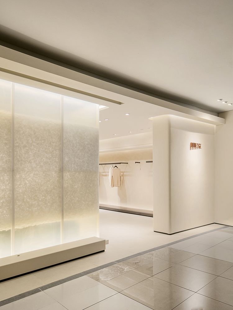 Modern Decorative Resin Translucent Ceiling Background Wall Manufacturers' Cloudy Board Partition Ice Crack Board Botanical