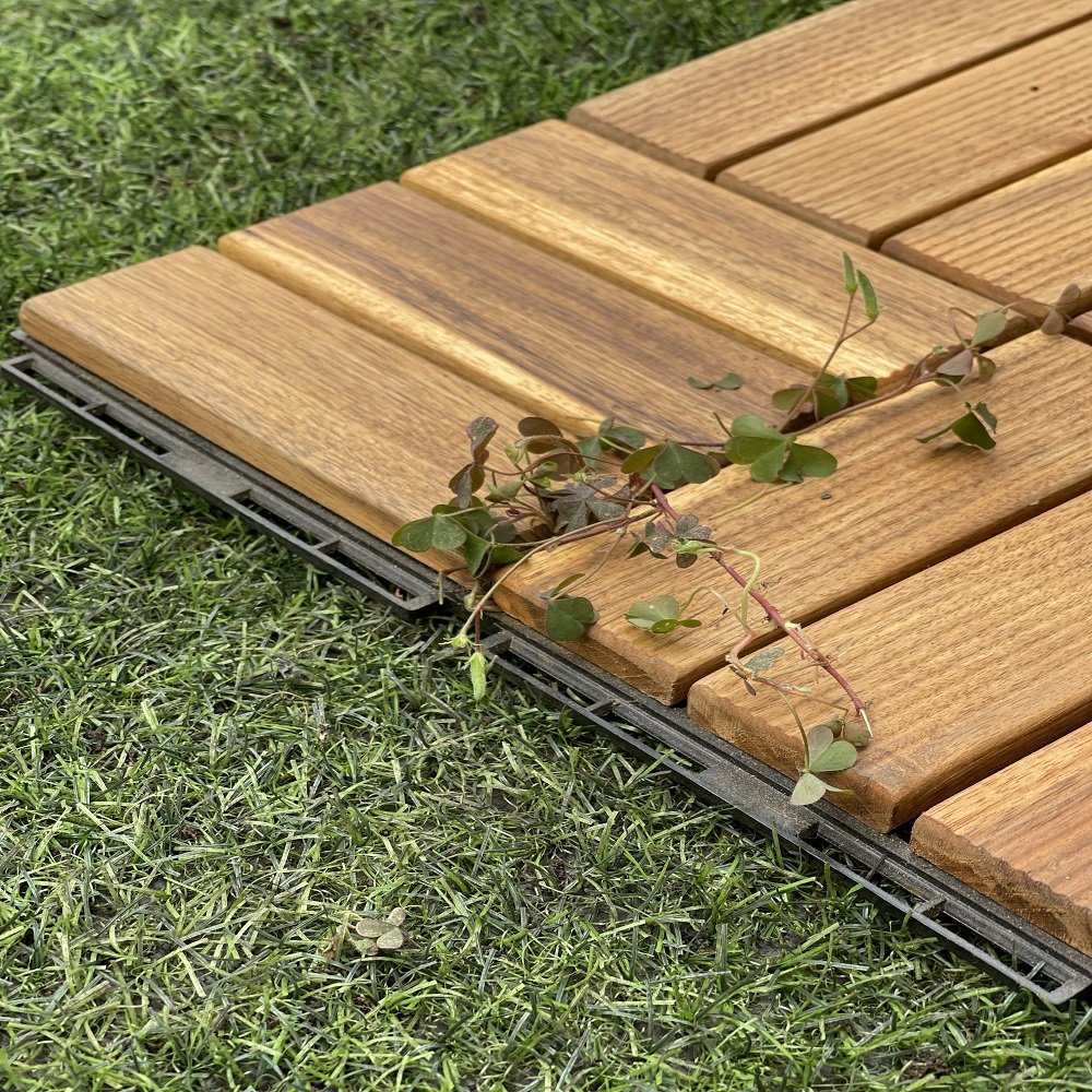 Wooden Plastic Composite Plank WPC Deck Tiles Board For Patio Garden Swimming Walkway Roof