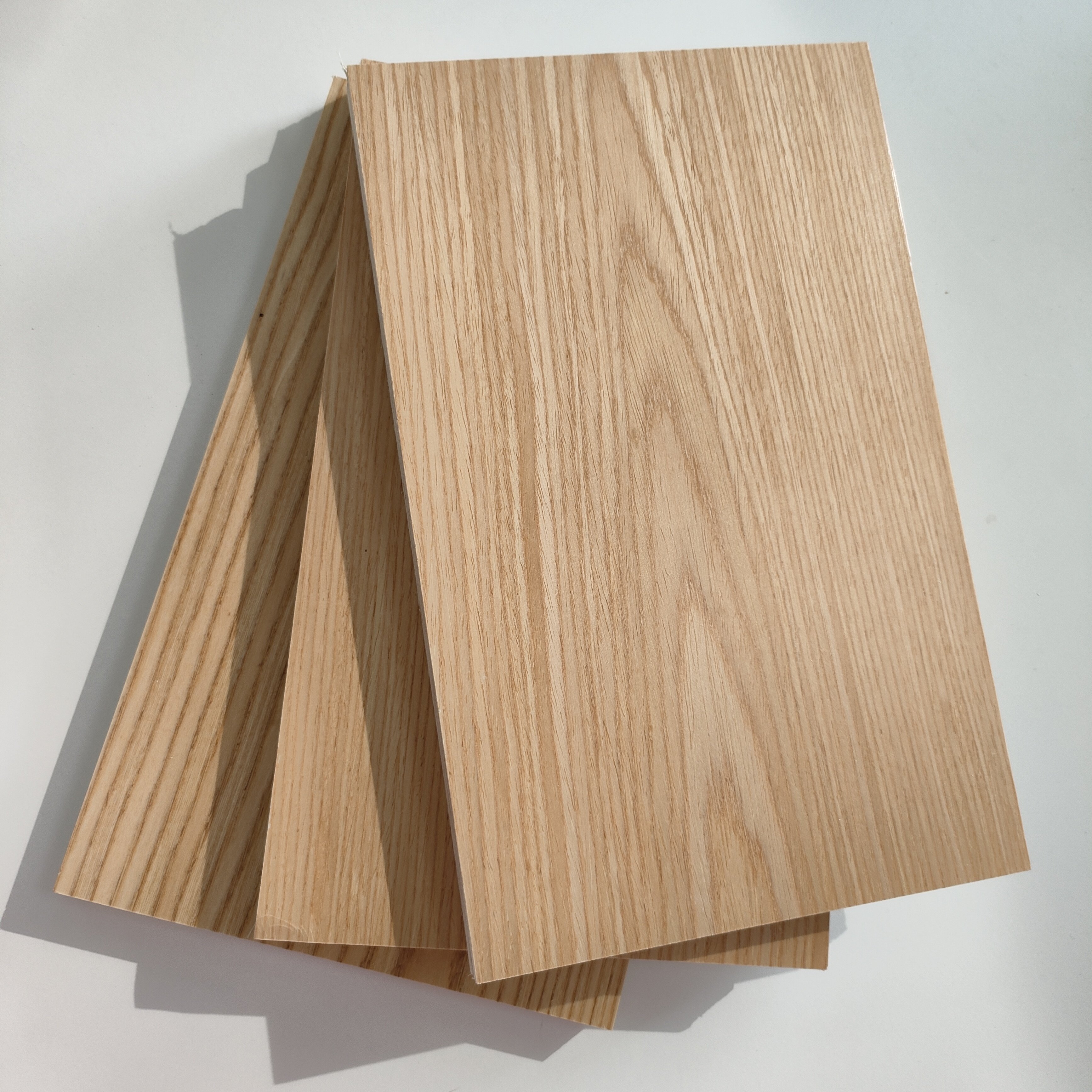 Wholesale high gloss melamine board for concrete formwork