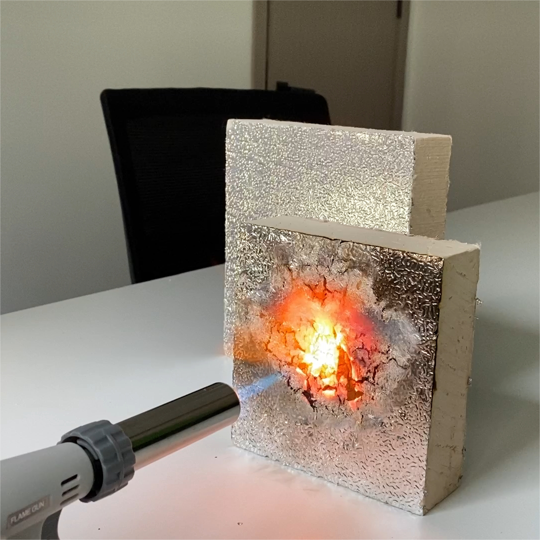 Customizable Double-sided Aluminum Foil Phenolic Insulation Board Fireproof Exterior Wall Insulation Waterproof Foam Board