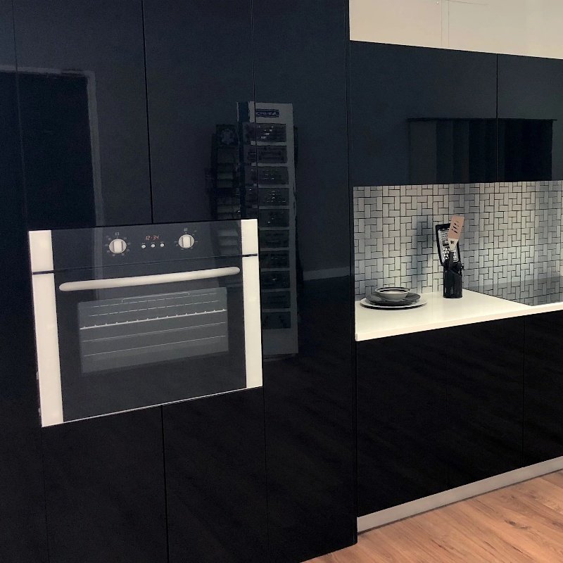 Solid and Elegant high gloss PET board for Home Furniture