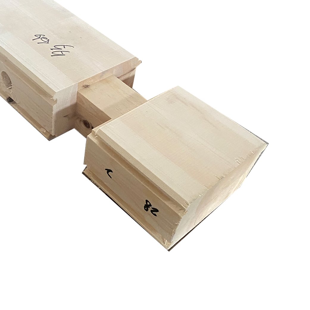 High Quality Engineered Wood Solid Pine Finger Jointed Laminated Wood Boards