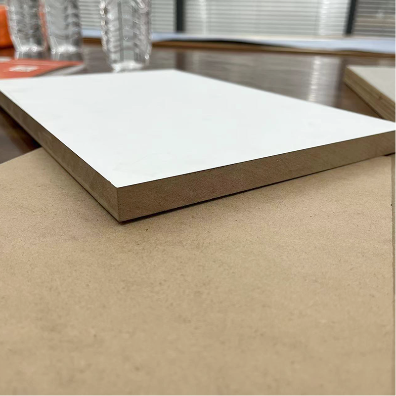 Factory Direct Price Melamine Mdf Board Simple Processing Medium Density Fibreboard 18Mm Mdf Board For Wall Panel