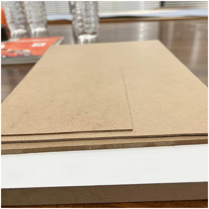 Factory Direct Price Melamine Mdf Board Simple Processing Medium Density Fibreboard 18Mm Mdf Board For Wall Panel