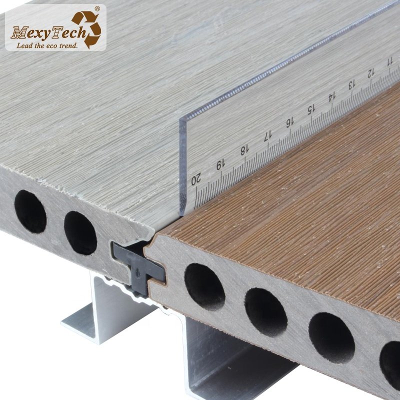 3D embossed 2 colors in 1 pcs decking