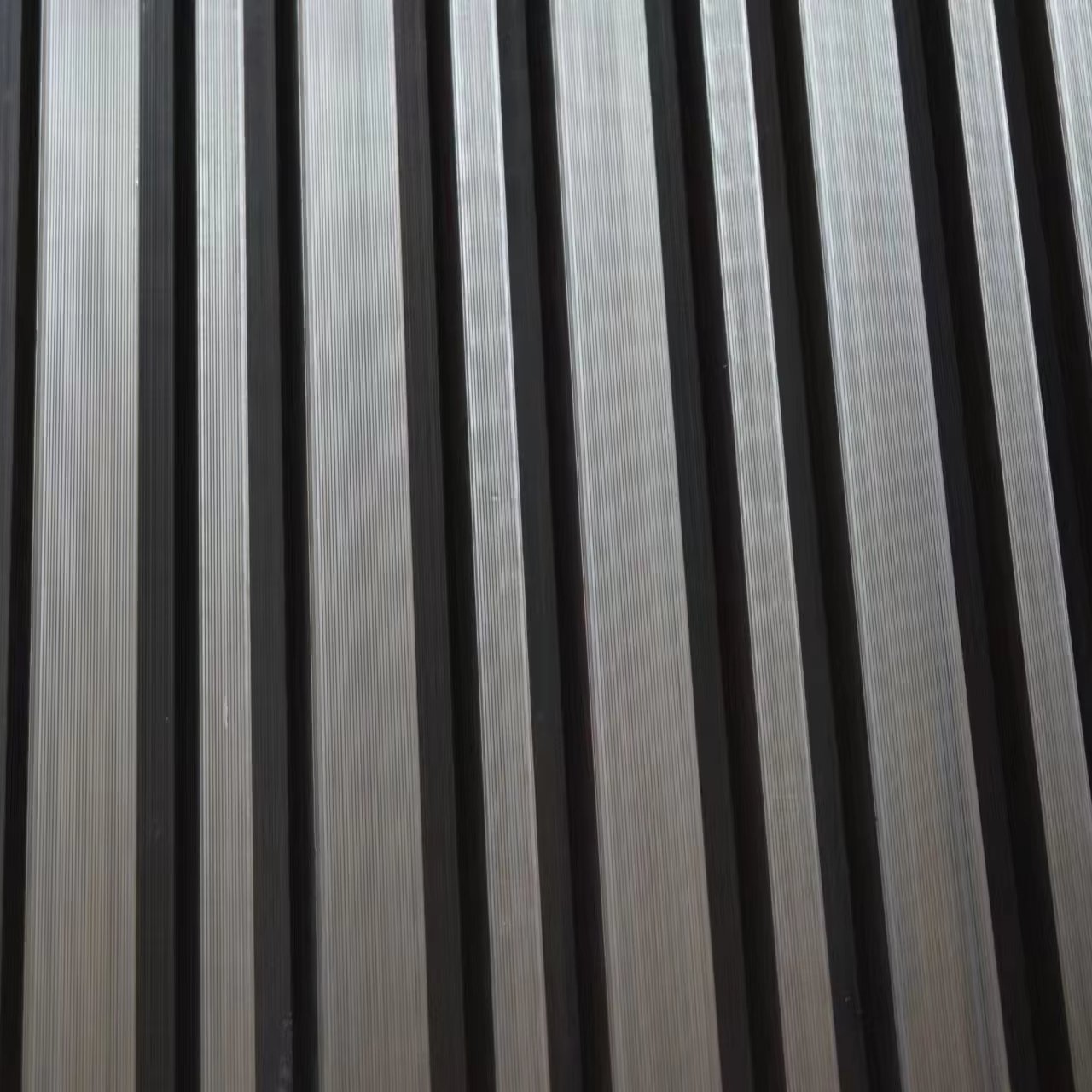 Factory Price Decor WPC Insulation Wall Cladding Wood Decoration Luxury PVC Boards Fluted Design Interior/Exterior Walls