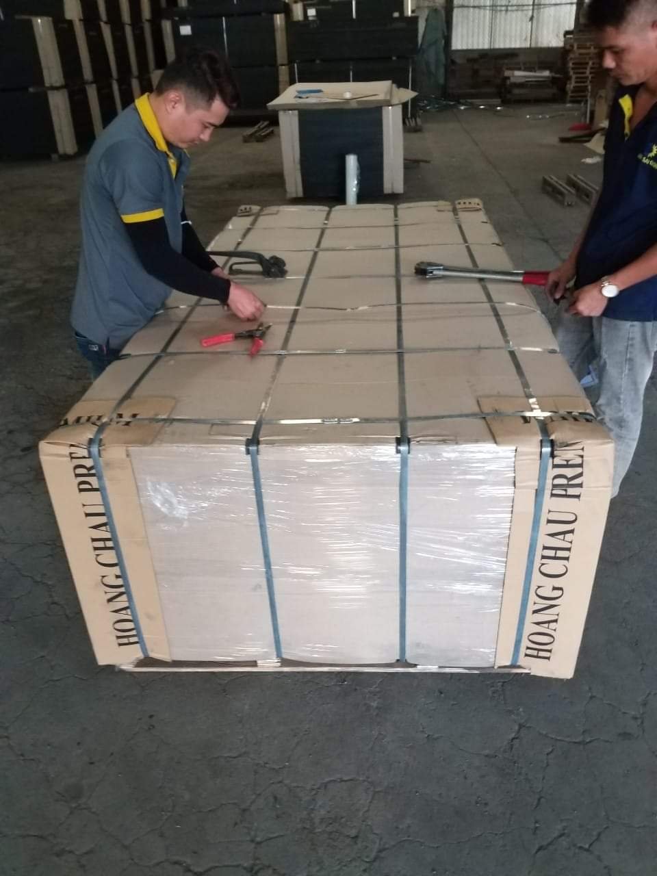 9mm Film Faced Plywood 1220 x2440 Construction Formwork Industrial 18mm Waterproof Hardwood E1 E2 Wooden Decking Cover Boards