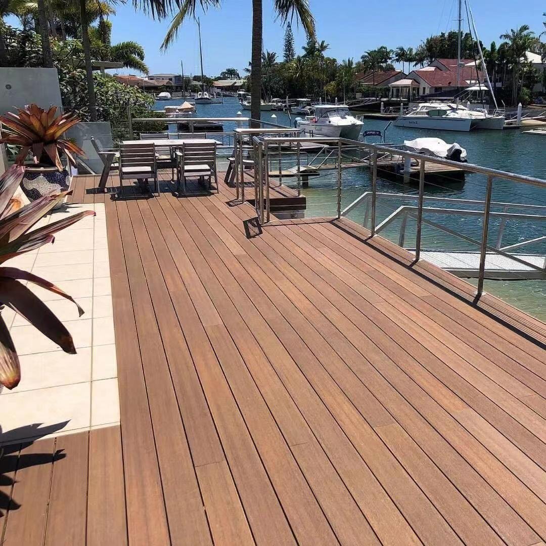 Factory Wholesale Co-extrusion Hollow Wood Plastic Outdoor Decking Board Interlocking WPC Decking Floor