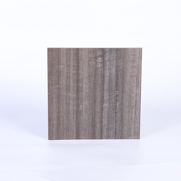 High Quality 3mm 4mm 5mm 6mm 9mm 12mm 15mm 18mm Fibreboards White Laminated Melamine Faced Wood Mdf Hdf Board For Furniture