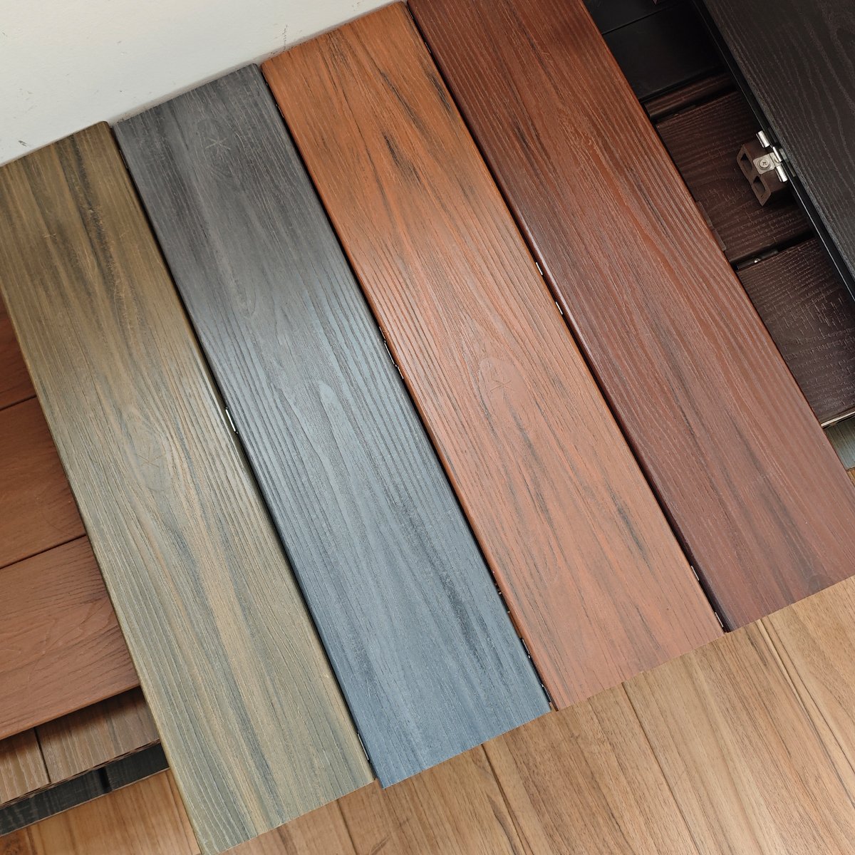 FOJU Wood Plastic Composite Flooring Wpc Decking Tile Outdoor Eco-Friendly Tiles Deep Embossed Composite Decking Board