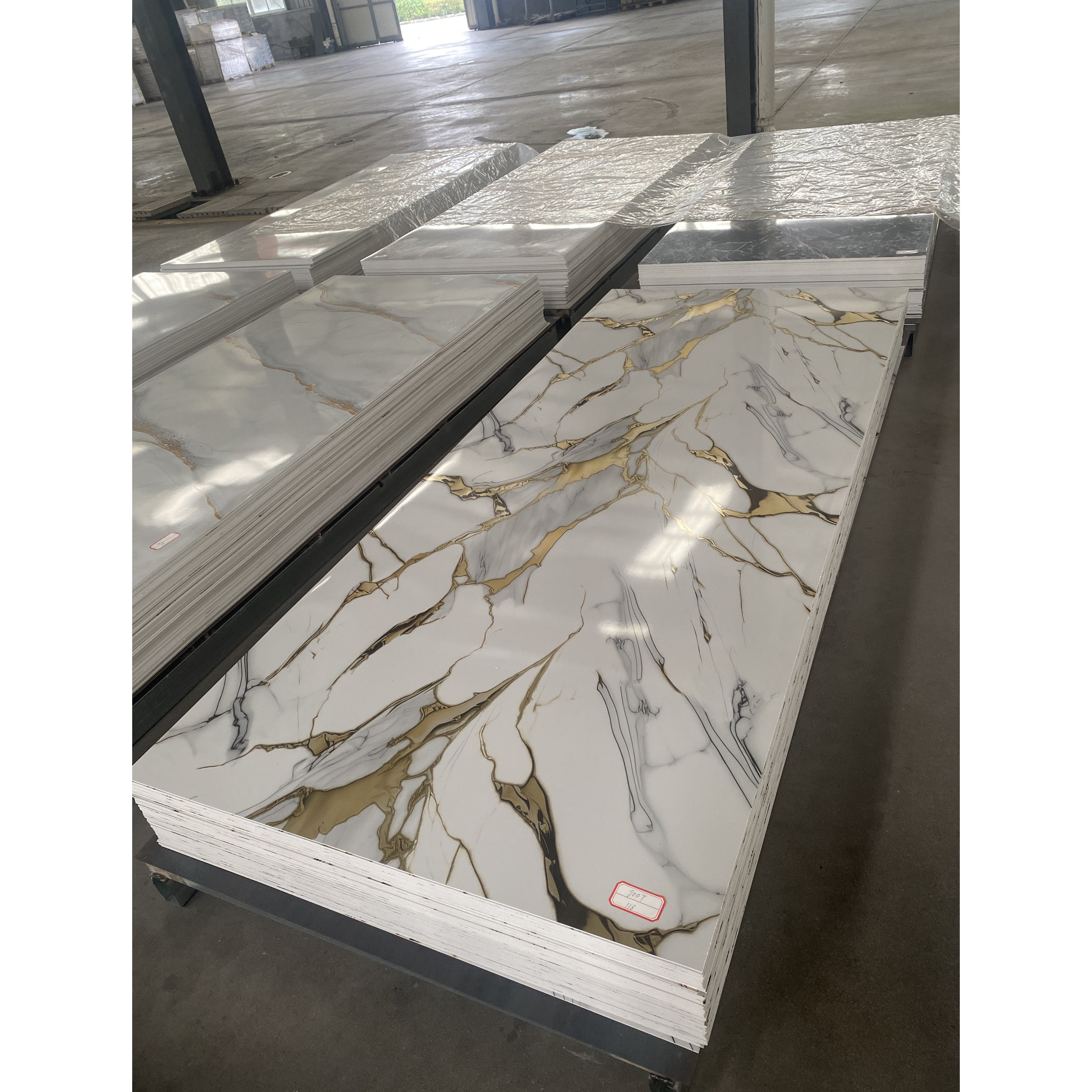 2.3mm UV Board Wall Sheet 4'x8' UV Decoration High Glossy