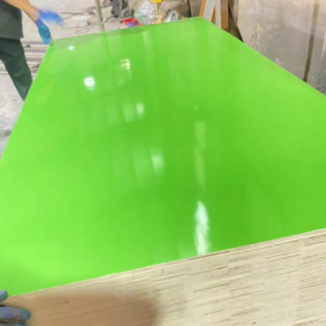 Hot Sale Laminated wood plywood board melamine plywood for furniture