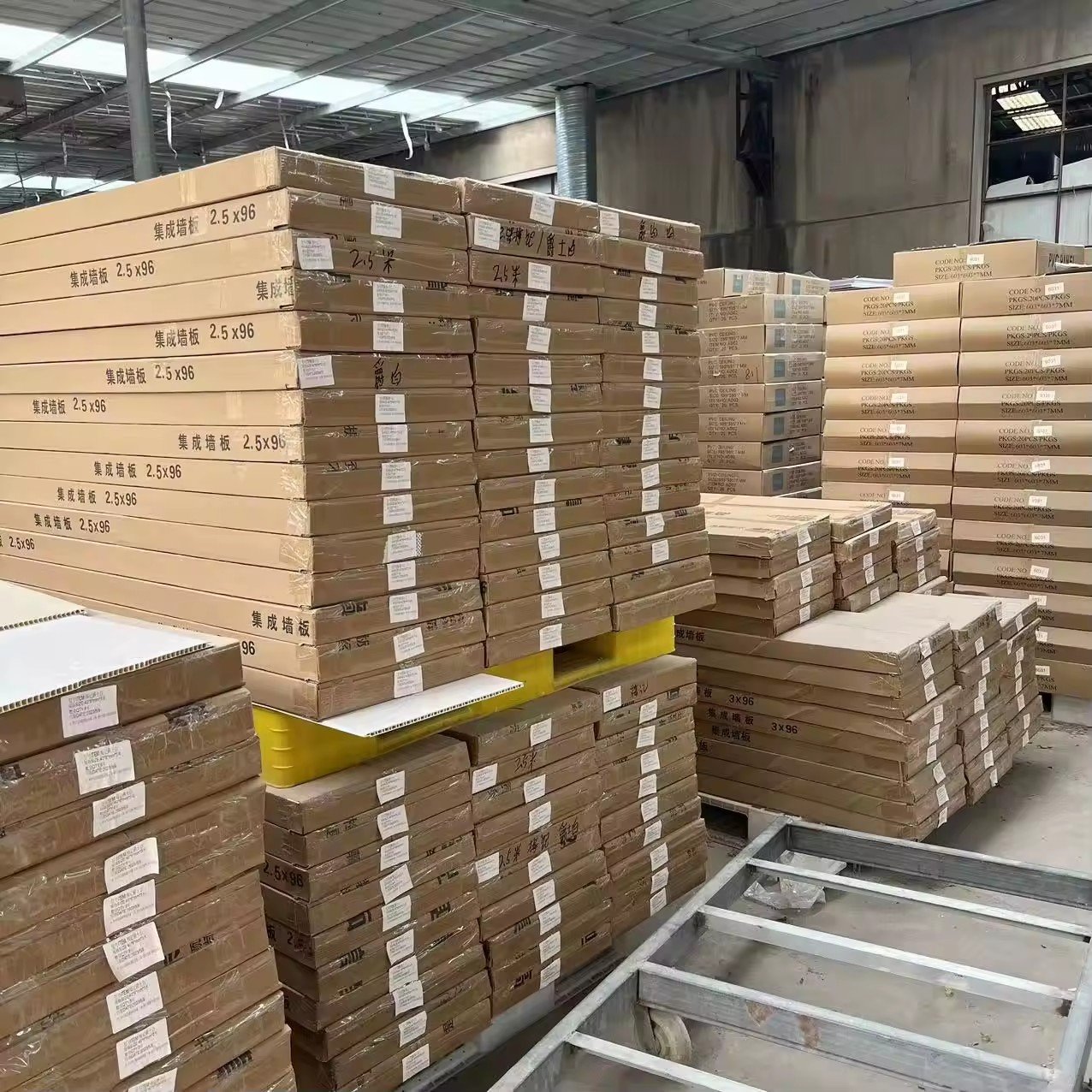 Anti-cracking interior decoration pvc shower plastic wall board pvc panels cladding flexible wpc wall panel