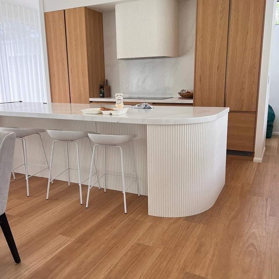 Best Price Modern Design SPC LVT vinyl plank flooring 4mm pvc floor click lock Anti-Slip Indoor Use