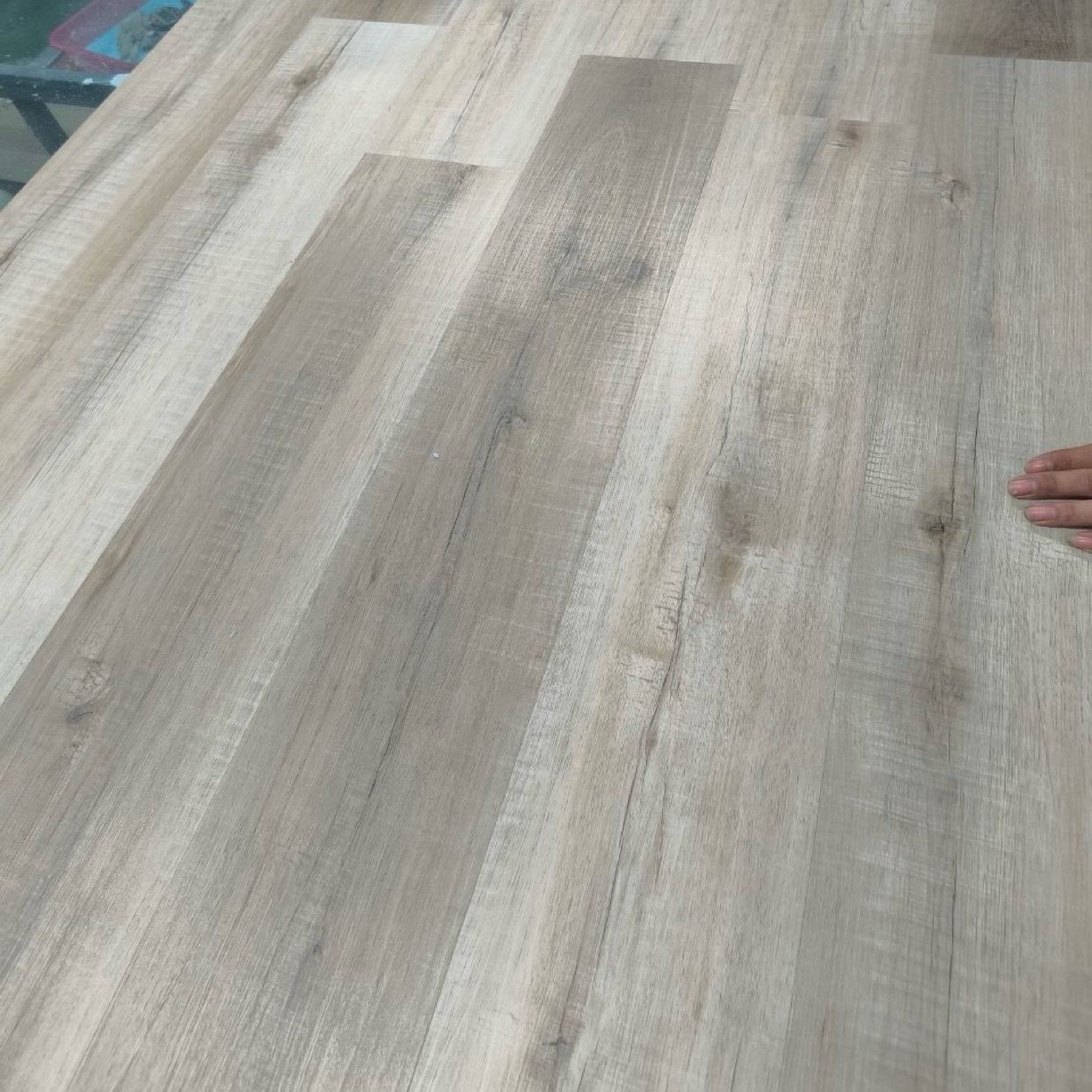 Factory Price SPC Flooring Non-Slip Vinyl Plank with Interlocking Click Lock PV Marble Design Style for Indoor Use for Garages