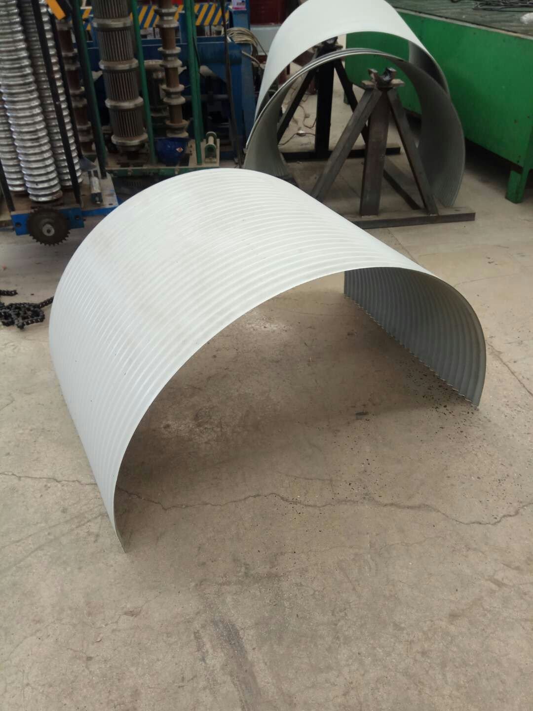 Color steel plate, wall panel, corrugated board, arch board, honest management, sturdy and durable